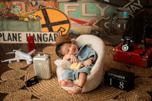 Load image into Gallery viewer, Babymoon Mini Travel Suitcase Baby Photography Props Luggage Box Accessories for Kids - Silver