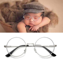 Load image into Gallery viewer, Babymoon New-Born Baby Specks Glasses | Baby Photoshoot Props | Silver