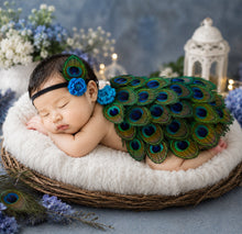 Load image into Gallery viewer, Babymoon Peacock Krishna Feathers Newborn Photography Outfit Costume