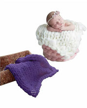 Load image into Gallery viewer, Babymoon Marino Wool Knit Throw Basket Filler Blanket Baby Photography Photoshoot Props