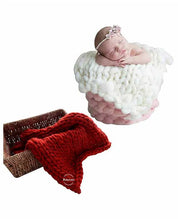 Load image into Gallery viewer, Babymoon Marino Wool Knit Throw Basket Filler Blanket Baby Photography Photoshoot Props