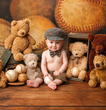 Load image into Gallery viewer, Babymoon Set of 2 | Gentleman French Cap with Bow | Baby Photoshoot Props | Grey-White
