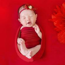 Load image into Gallery viewer, Babymoon Set of 2 | Milk Velvet Stretchable Wrap with Layer | Baby Photoshoot Props | Red