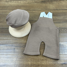 Load image into Gallery viewer, Babymoon | Set of 2 | French Cap & Pant | Baby Photography Props | Costume | Brown