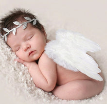 Load image into Gallery viewer, Babymoon Feather Wings New Born Baby Photography Shoot Props Costumes - White