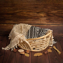 Load image into Gallery viewer, Babymoon Infinity Basket Rustic Cane Bamboo Photography Props Basket
