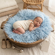 Load image into Gallery viewer, Babymoon Round Wool Flokati Fur Blanket | Photoshoot Props | Blue