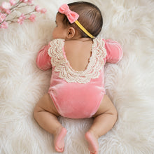 Load image into Gallery viewer, Babymoon | Set of 2 | Baby Velvet Romper and Hairband | Baby Photoshoot Props | Baby Costume | Pink