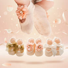 Load image into Gallery viewer, Babymoon Set of 3 | Non-Skid, Anti Slip Pearl Bow Flower Baby Socks Gift Box | Safety Protector | 0-12M | Peach