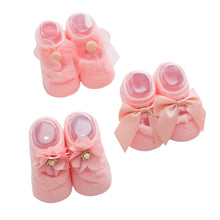 Load image into Gallery viewer, Babymoon Set of 3 | Non-Skid, Anti Slip Pearl Bow Flower Baby Socks Gift Box | Safety Protector | 0-12M | Pink