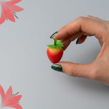 Load image into Gallery viewer, Babymoon Plastic Artificial Strawberry | Decorative Add-ons | Photography Props | Set of 20