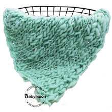 Load image into Gallery viewer, Babymoon Handspun Layer Basket Filler Baby Photography Blanket - Blue