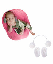 Load image into Gallery viewer, Babymoon Headphones & Slippers for New Born Baby Photography Accessories