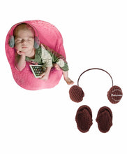 Load image into Gallery viewer, Babymoon Headphones & Slippers for New Born Baby Photography Accessories