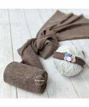 Load image into Gallery viewer, Babymoon Textured Stretchble Baby Photography Shoot Wrap Cloth With Hairband - Grey