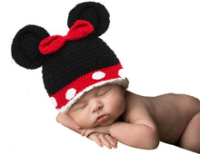 Load image into Gallery viewer, Babymoon Character Cap Newborn Photography Crochet Outfit Costume