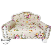 Load image into Gallery viewer, Babymoon Royal Floral Sofa Wooden Photobooth Prop Furniture - White
