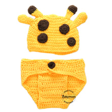 Load image into Gallery viewer, Babymoon Giraffe Shorts With Cap Newborn Photography Crochet Outfit Costume