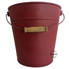 Load image into Gallery viewer, Babymoon Rustic Metal Bucket Photoshoot Prop Furniture Properties