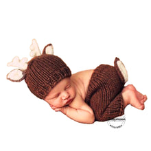 Load image into Gallery viewer, Babymoon Fawn Shorts With Cap Newborn Photography Crochet Outfit Costume