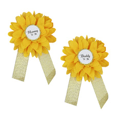 Load image into Gallery viewer, Babymoon Set of 3 Pregnant Mothers Maternity Belt with Mom &amp; Dad Badges - Yellow
