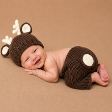 Load image into Gallery viewer, Babymoon Fawn Shorts With Cap Newborn Photography Crochet Outfit Costume
