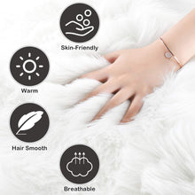 Load image into Gallery viewer, Babymoon Fur Blanket (White)
