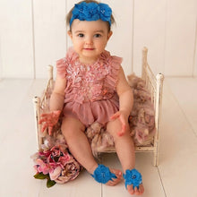 Load image into Gallery viewer, Babymoon Set of 2 | Baby Headbands And Barefoot Sandals Accessories Set | Blue
