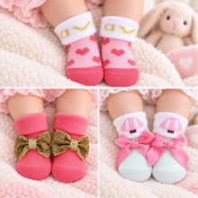 Load image into Gallery viewer, Babymoon Set of 3 | Non-Skid, Anti Slip Baby Socks Gift Box | Safety Protector | 0-9M | Pink
