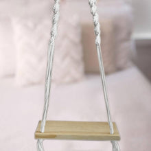 Load image into Gallery viewer, Babymoon Macramé Swing Photography Wooden Properties
