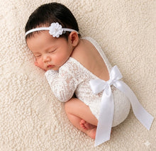 Load image into Gallery viewer, Babymoon Set of 2 | Lace Romper with Hairband Photoshoot Props Costume | 0-1 Month | White
