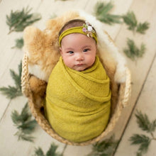 Load image into Gallery viewer, Babymoon Textured Stretchble Baby Photography Shoot Wrap Cloth With Hairband - Yellow
