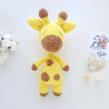 Load image into Gallery viewer, Babymoon (23 Cm) Handmade Knitted Stuffed Baby Kids Photography Shoot Props Organic Toys - Giraffe
