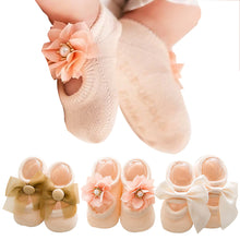 Load image into Gallery viewer, Babymoon Set of 3 | Non-Skid, Anti Slip Pearl Bow Flower Baby Socks Gift Box | Safety Protector | 0-12M | Peach
