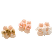 Load image into Gallery viewer, Babymoon Set of 3 | Non-Skid, Anti Slip Pearl Bow Flower Baby Socks Gift Box | Safety Protector | 0-12M | Peach

