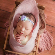 Load image into Gallery viewer, Babymoon | Felt Layer | Basket Filler | Baby Photography props | Light Pink
